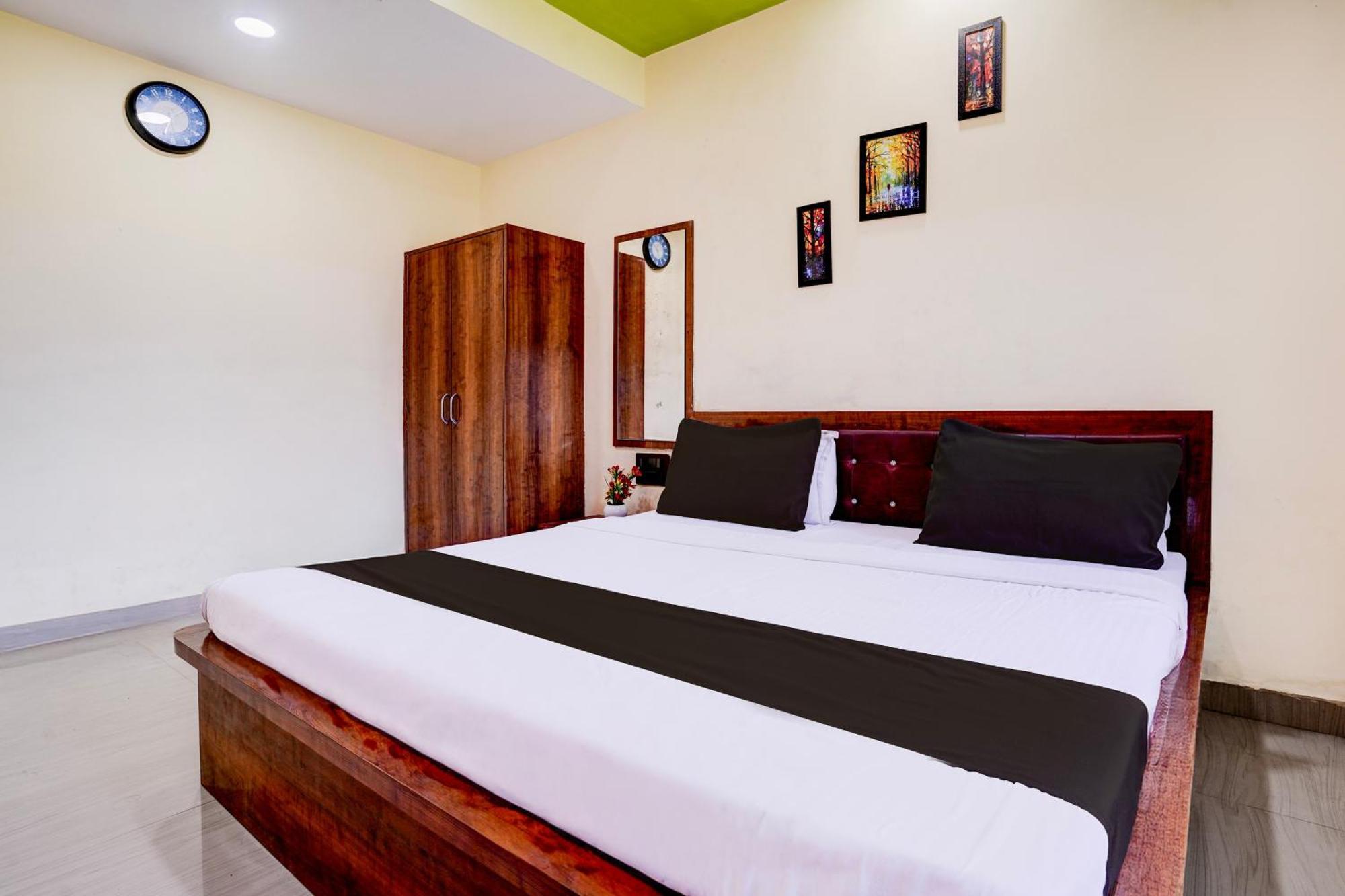 Hotel O Alibag Near Revadanda Beach エクステリア 写真