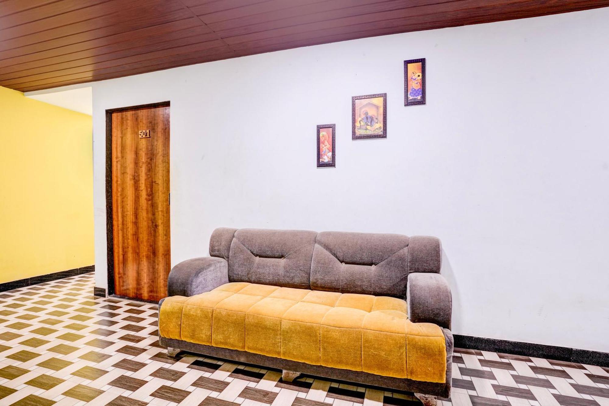 Hotel O Alibag Near Revadanda Beach エクステリア 写真