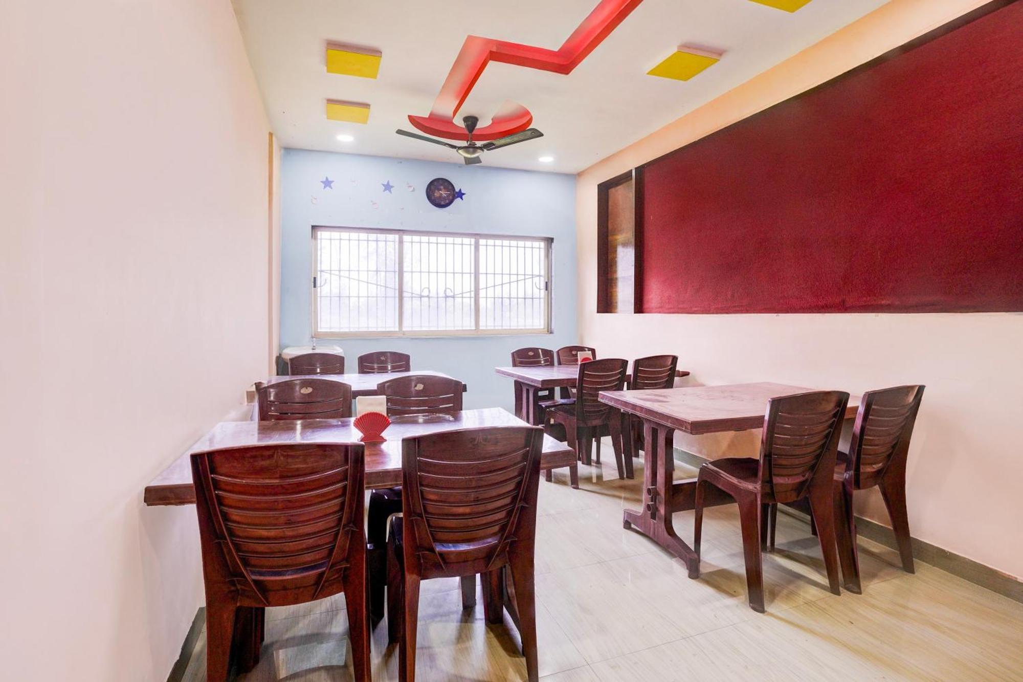 Hotel O Alibag Near Revadanda Beach エクステリア 写真