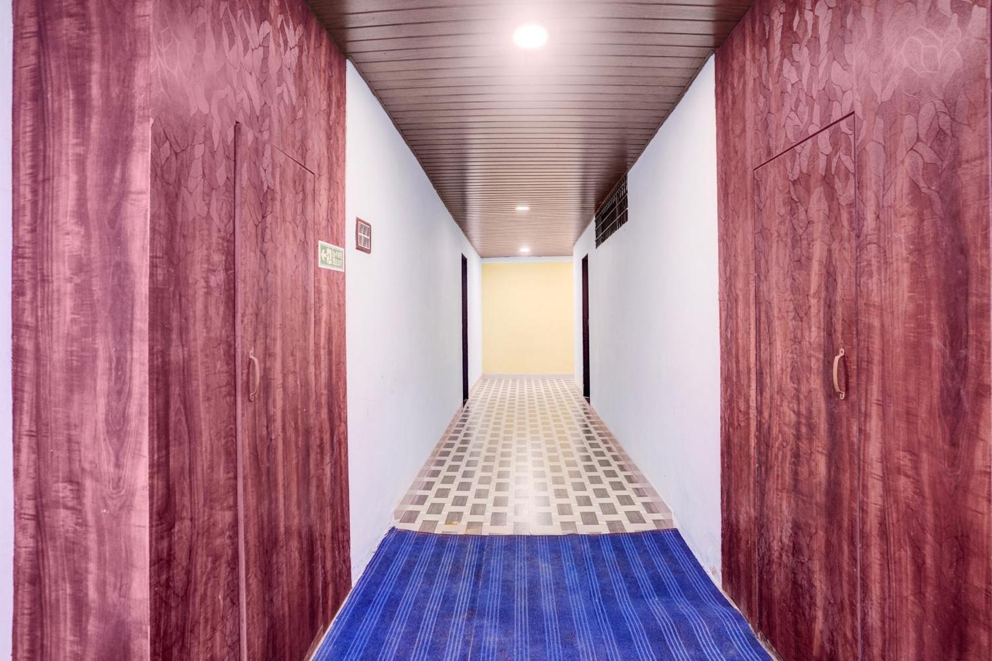 Hotel O Alibag Near Revadanda Beach エクステリア 写真